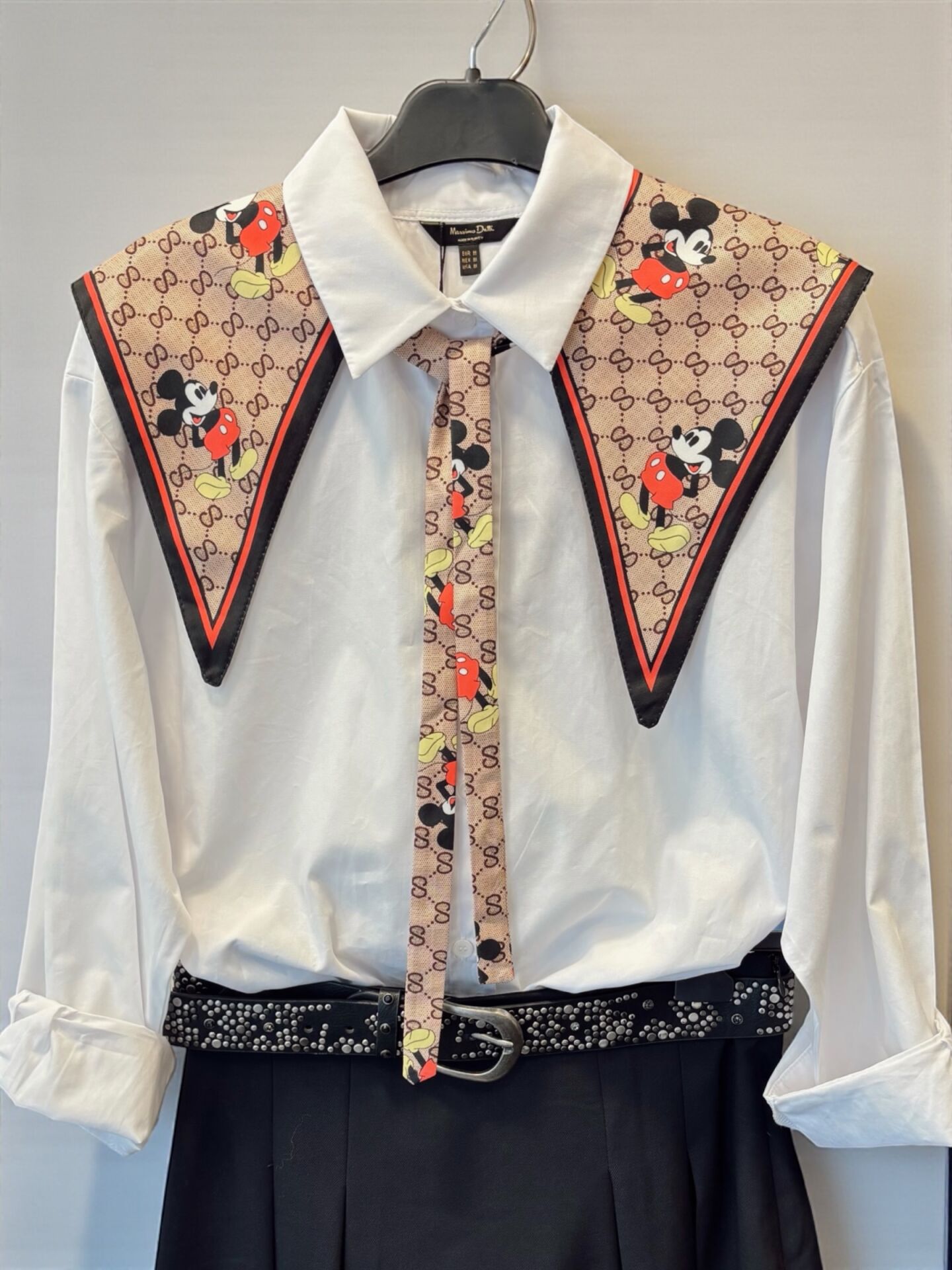 İthal Renkli Mcky Desenli Yakalık