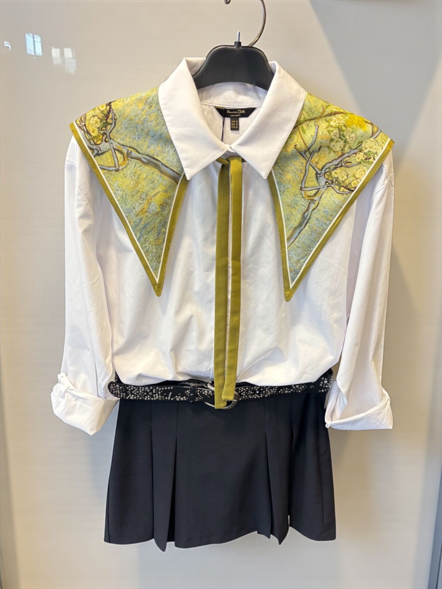 İthal Renkli Manzara Desenli Yakalık