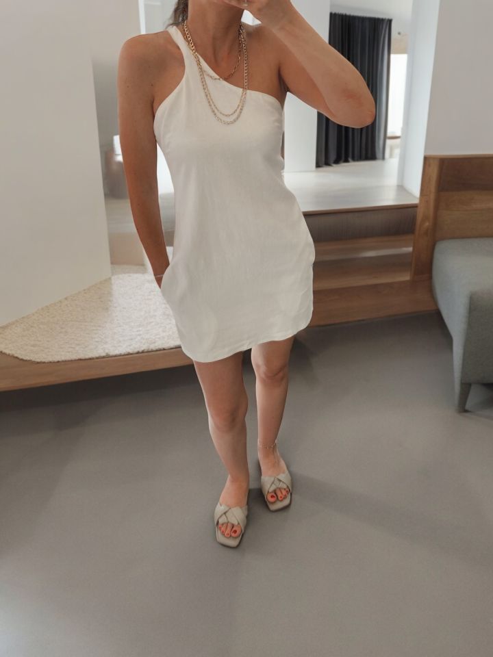 Tek Askılı Mini Keten Elbise Beyaz