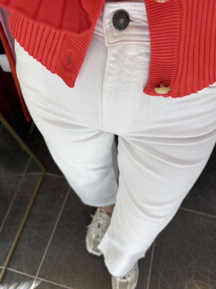 Kısa Paça Beyaz Denim Pantolon